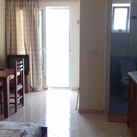 Stela شقة كساميل