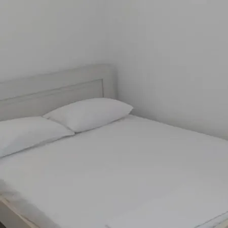Stela Apartment