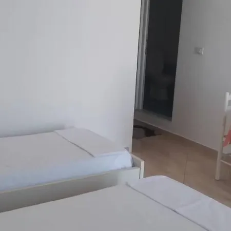 Stela Apartment Ksamil