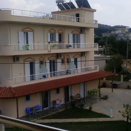 Apartment Stela