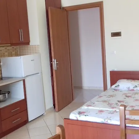 Stela Apartment