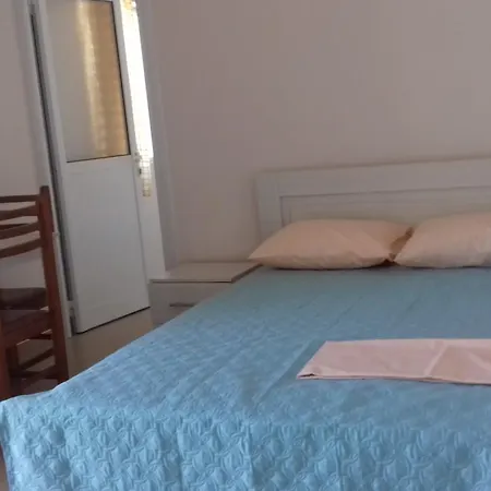 Stela Apartment *