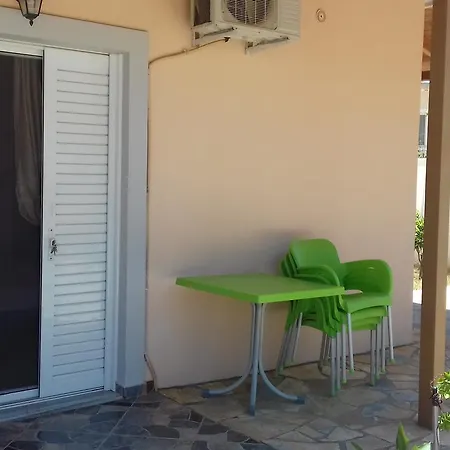Apartment Stela